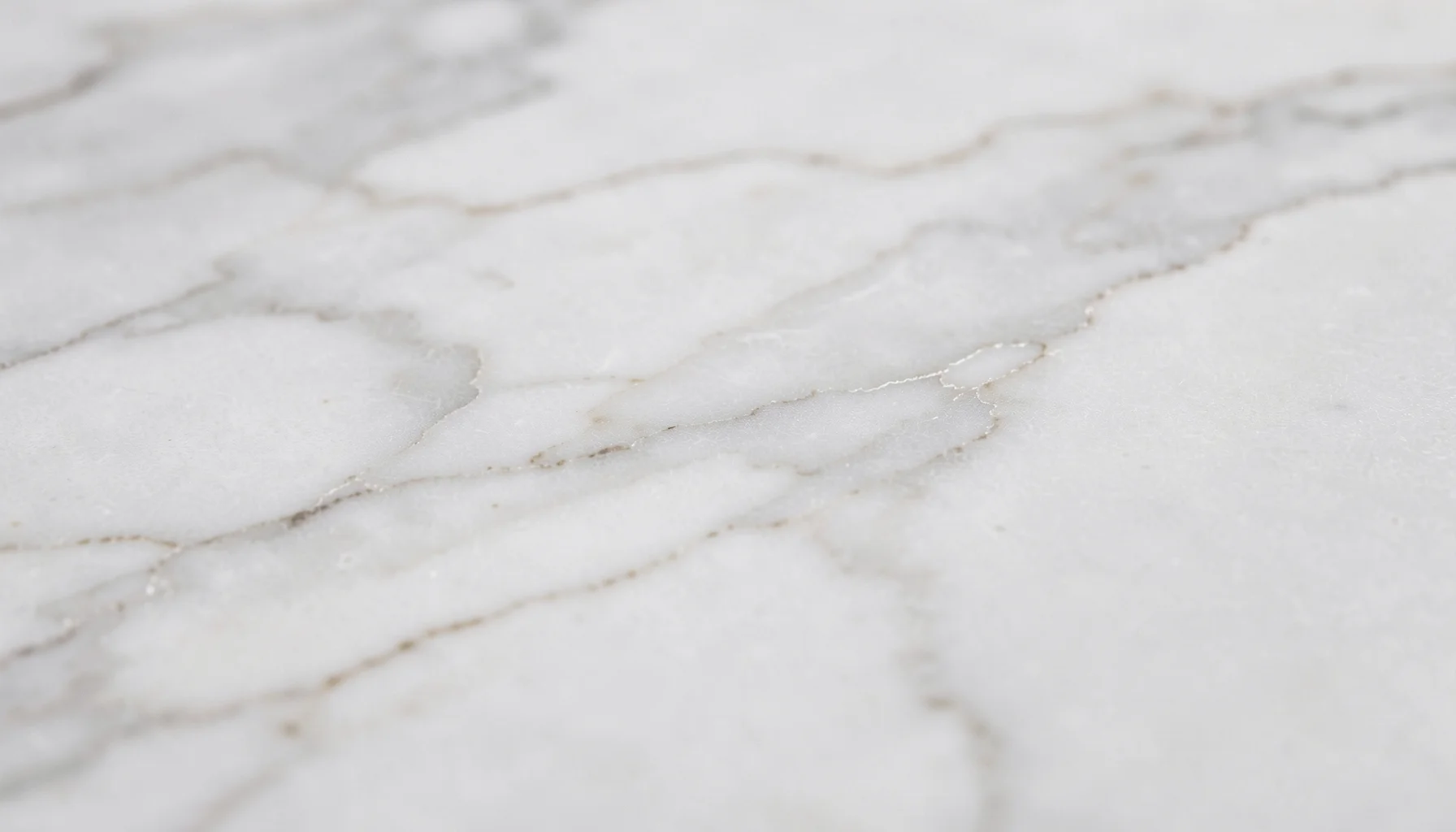 Gạch vân đá marble nhập khẩu trong kiến trúc hiện đại - Gạch vân đá marble nhập khẩu là gì trong kiến trúc hiện đại?