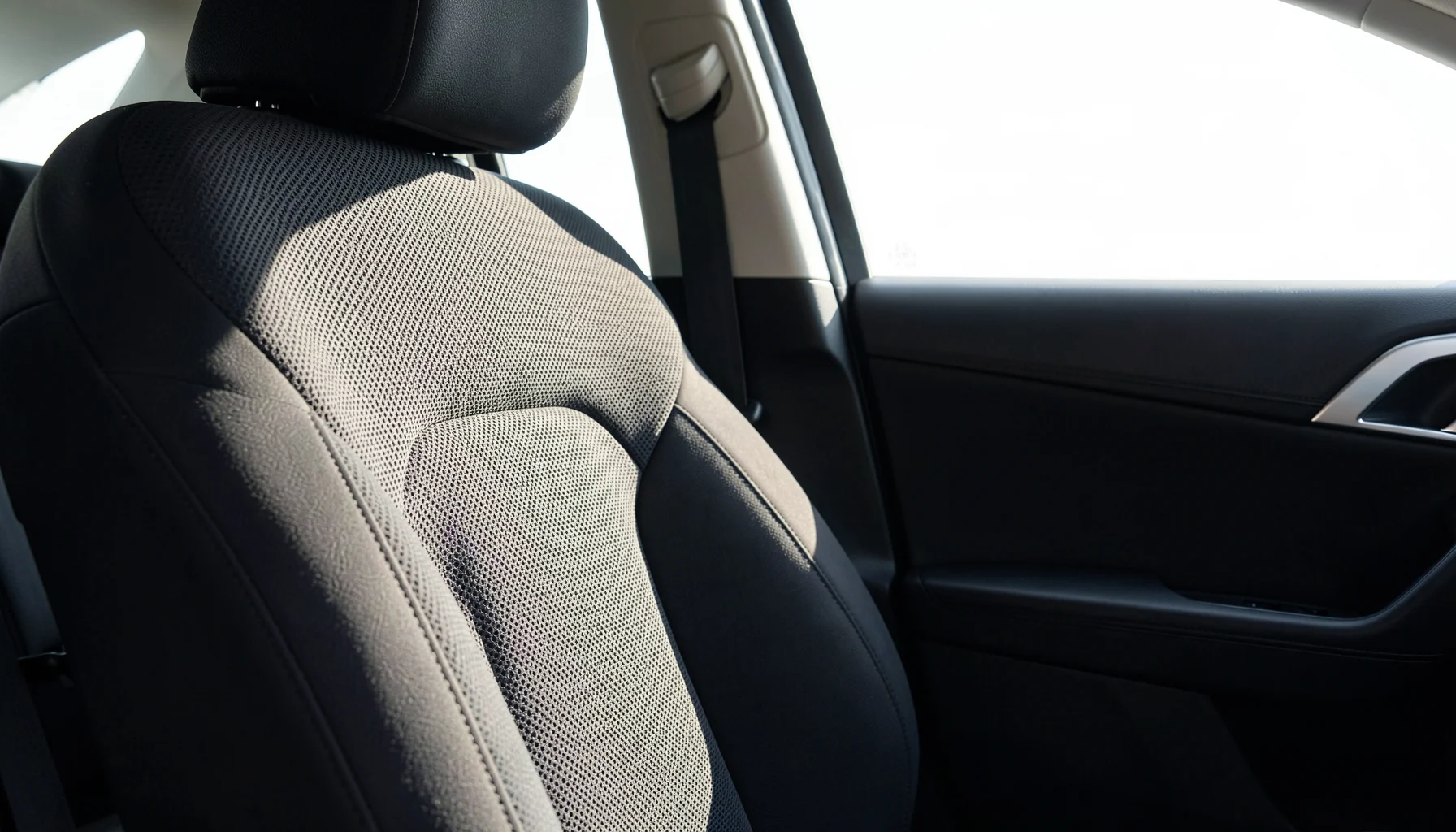 Benefits of Breathable Mesh Car Seat Covers in Hot Climates - How Mesh Construction Helps in Warm Weather