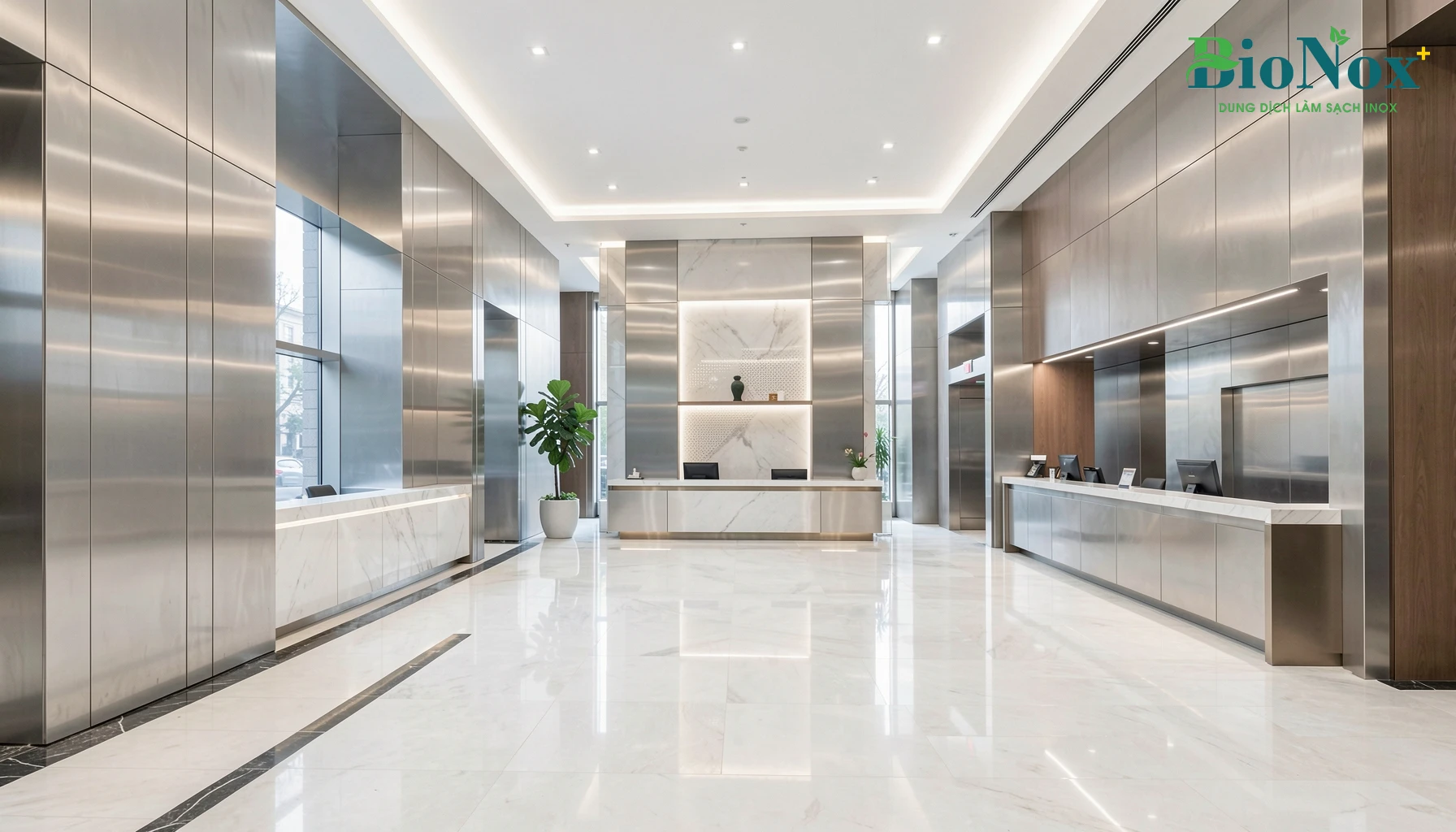 Cách chọn chất làm sạch vết bẩn inox cho lễ tân, thang máy - Vì sao khu vực lễ tân và thang máy cần chất làm sạch inox phù hợp?