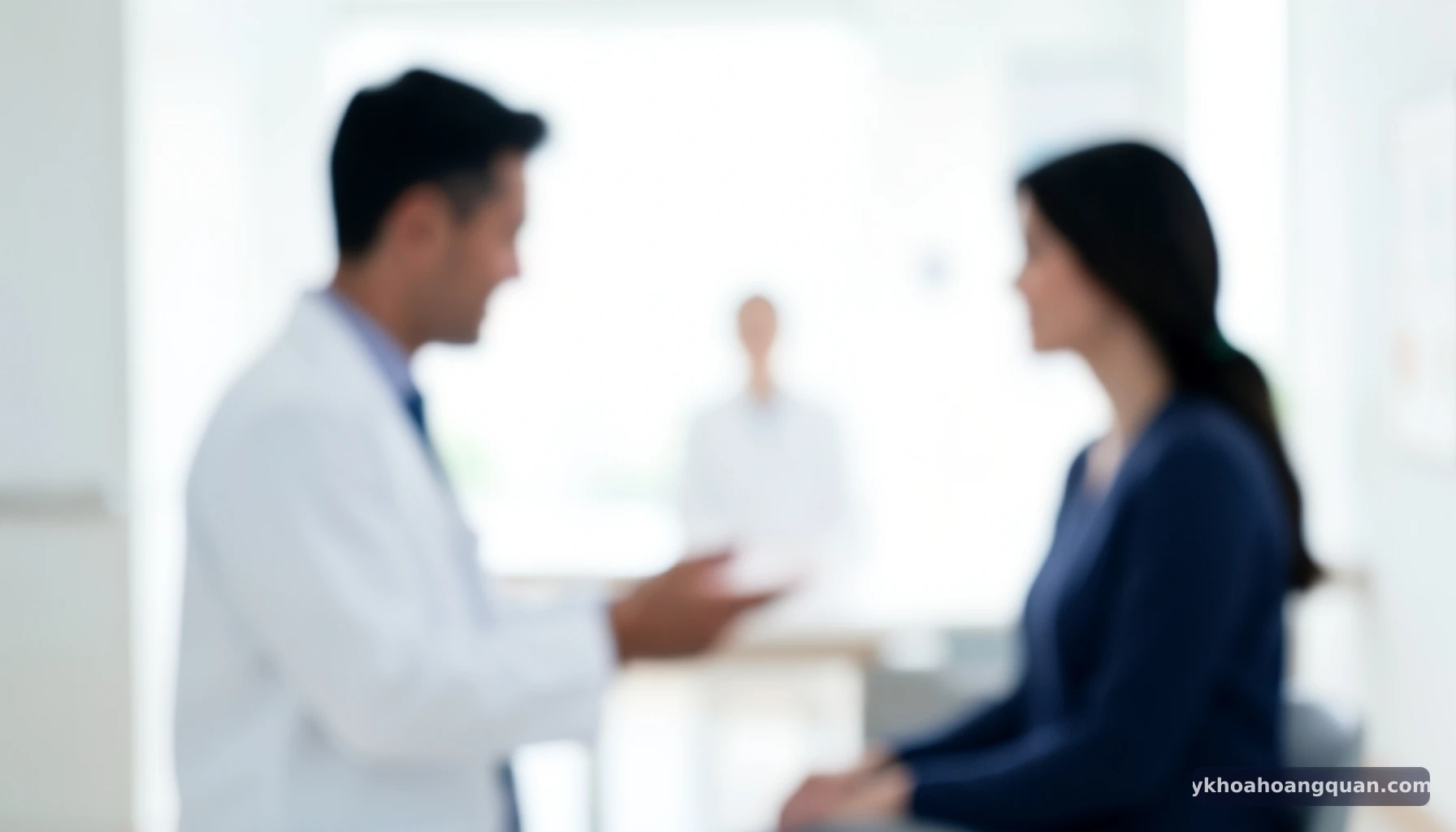 Lần đầu đến khám tại Y Khoa Hoàng Quân cần chuẩn bị những gì? - Buổi khám có thể diễn ra như thế nào?